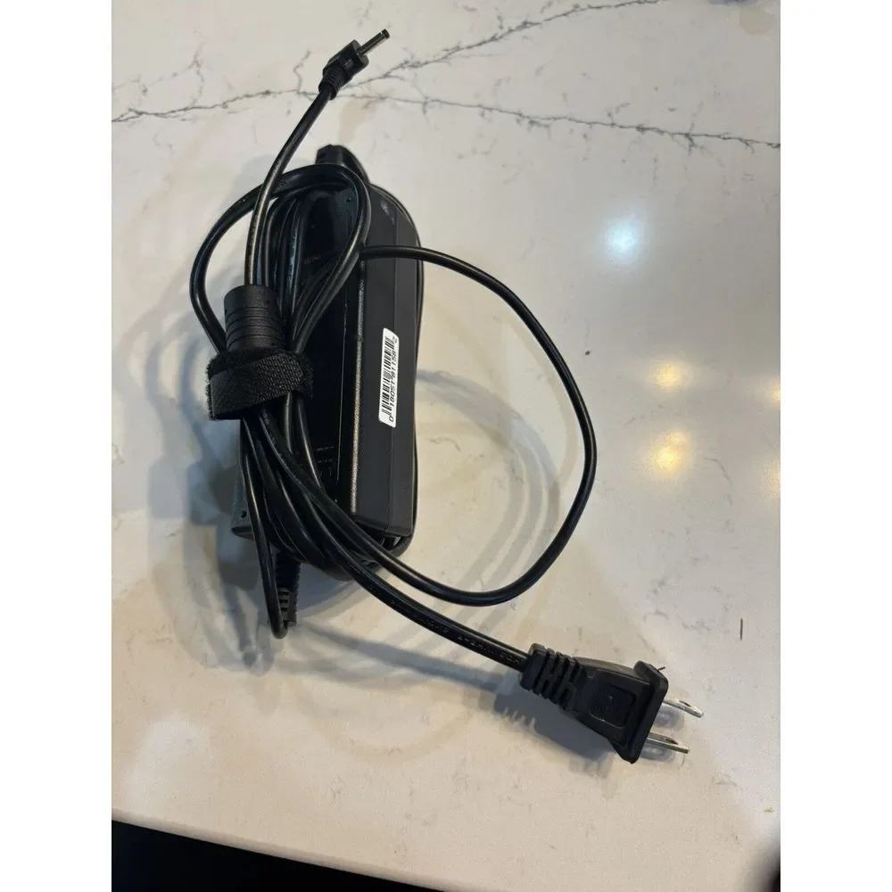 AC Adapter Replacement LW-065/342/190/002 (Yellow)‎ -CHA
